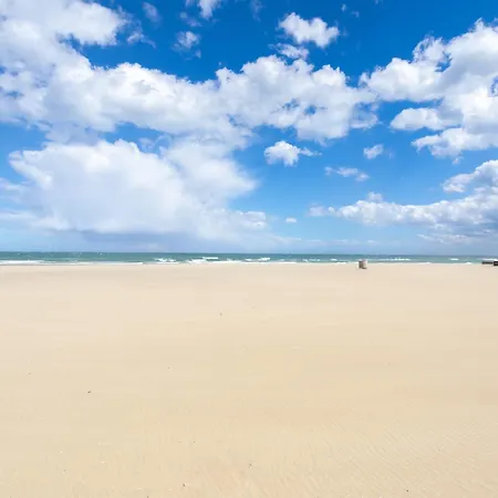 Front * Canet-en-Roussillon